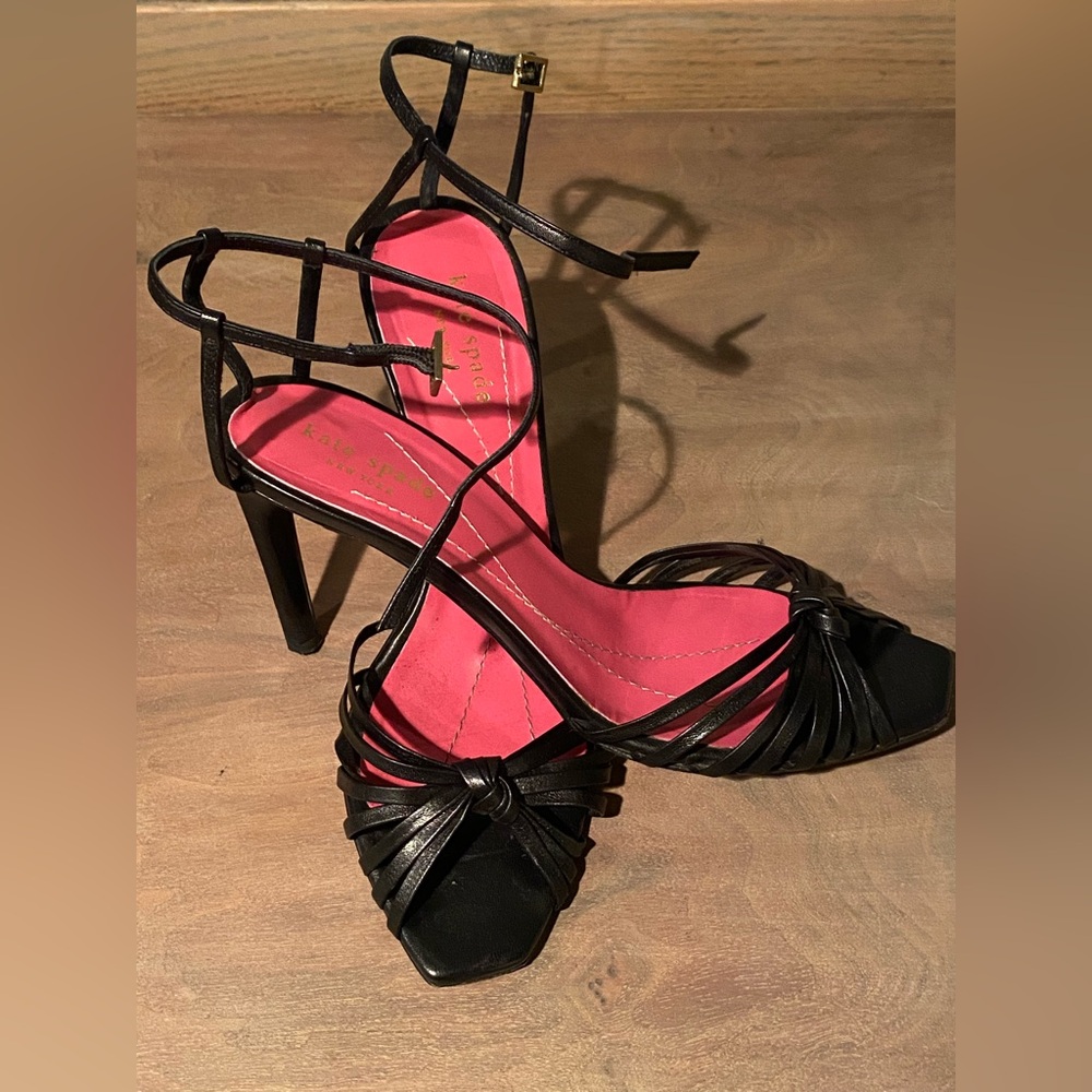 Kate Spade New York Women's Black and Pink Sandals